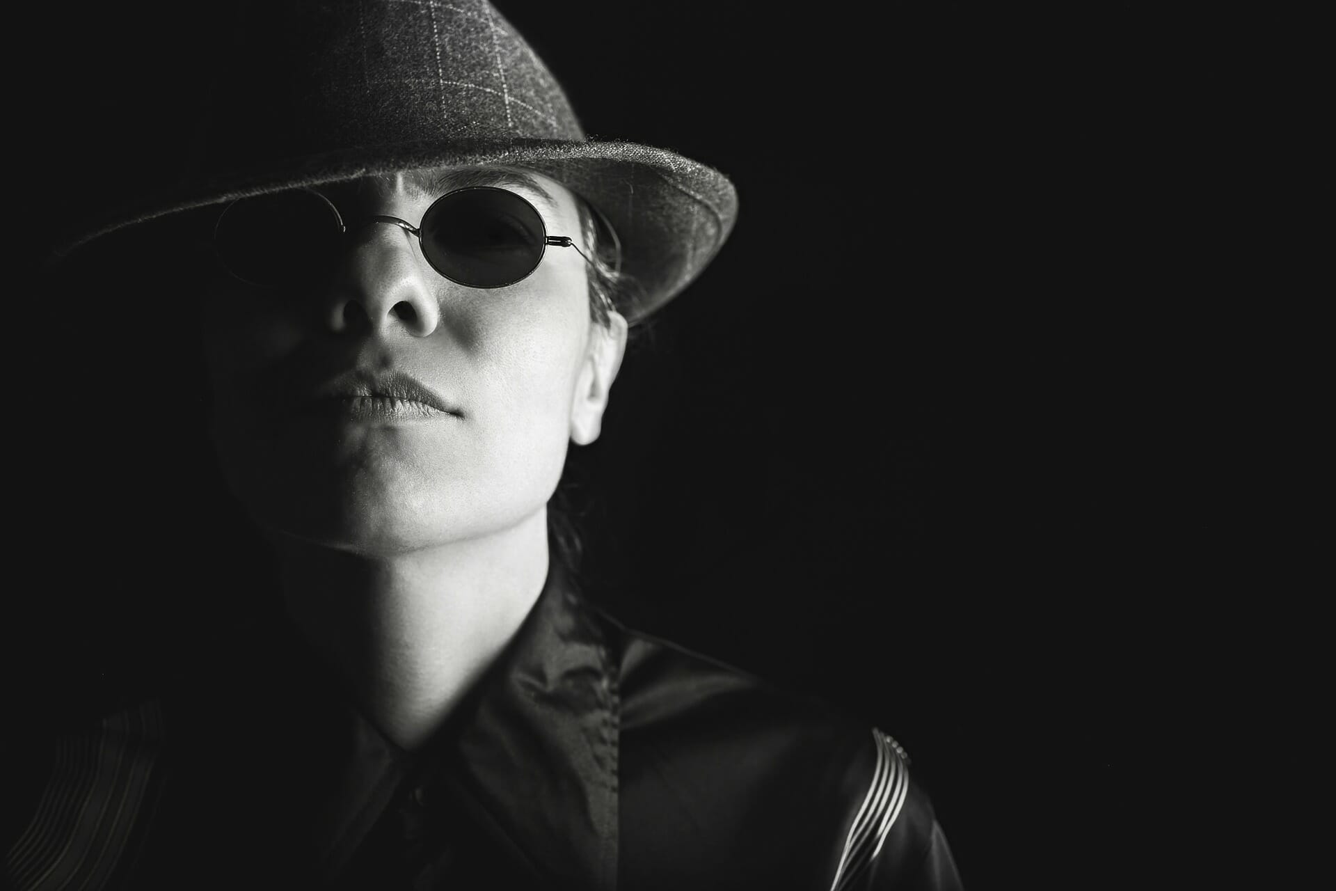 Shadowy Case of Lucas Casimir featured image, CC0 license, pixabay.com